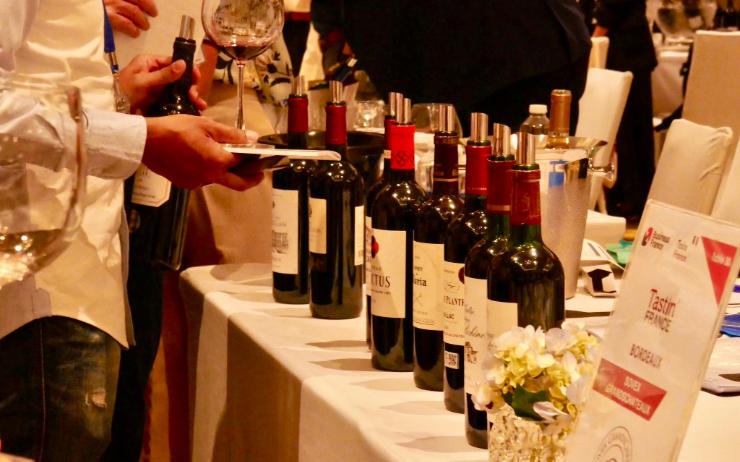 Le petit journal vous emmène au salon du vin Tastin’ France 2025