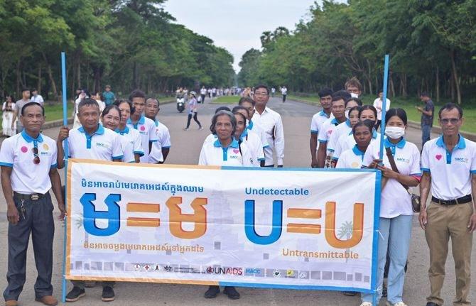 Le Cambodge renforce sa lutte contre le sida et soutient l’ONUSIDA