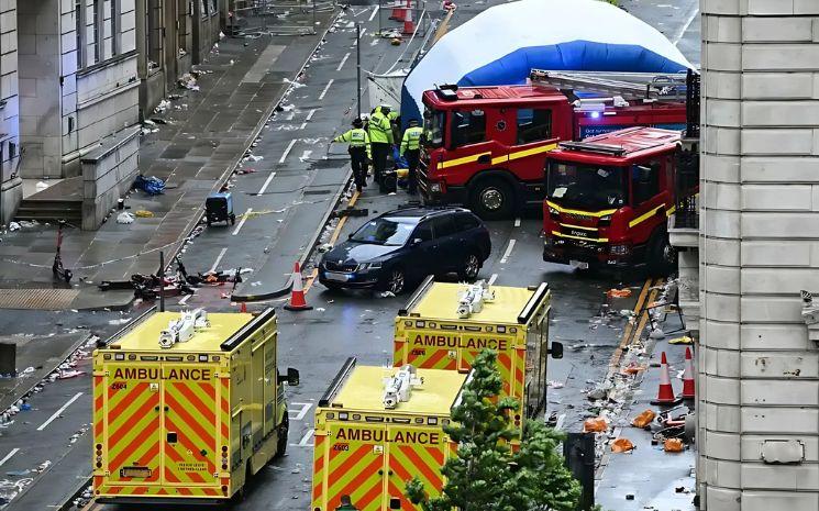 Liverpool voiture parade