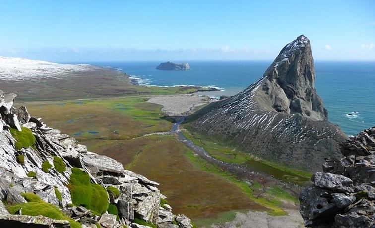 doigt de saint anne sur une ile