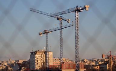 grues de construction_artificialisation des sols italie