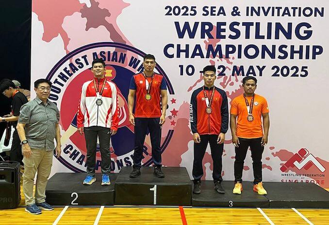 rois médailles pour le Cambodge au championnat de lutte d’Asie du Sud-Est à Singapour