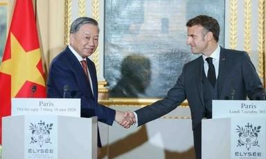 Satellites, énergie nucléaire et infrastructures: programme de la visite d’E. Macron