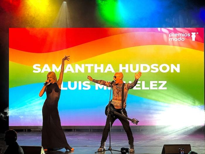 Samantha Hudson et Luis Miguélez au gala des premios Mado lors du Madrid Orgullo 2025