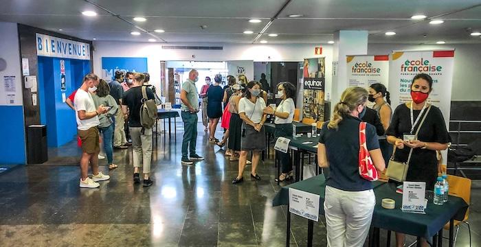 stands lors de la journée la france à barcelone
