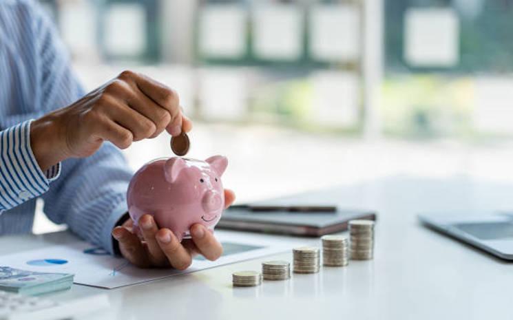 Livret A à 1,7 % : faut-il déplacer son épargne vers les SCPI en 2025 ?