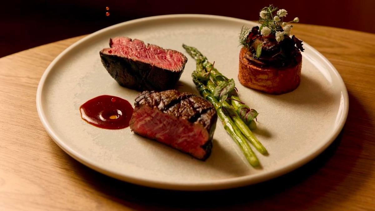 experience gastronomique l'art de la table au Pullman melbourne on the park