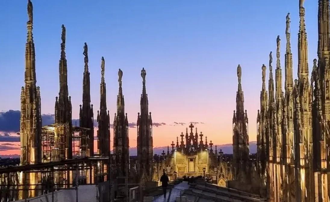 toit du duomo au coucher du soleil