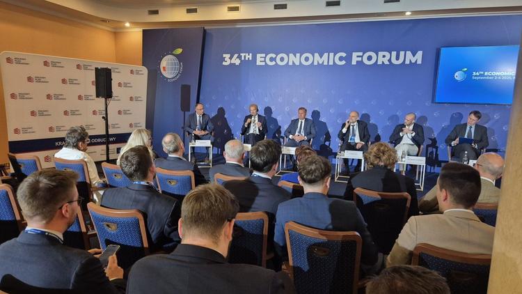 Débat de la CCIFP lors du Forum économique de Karpacz