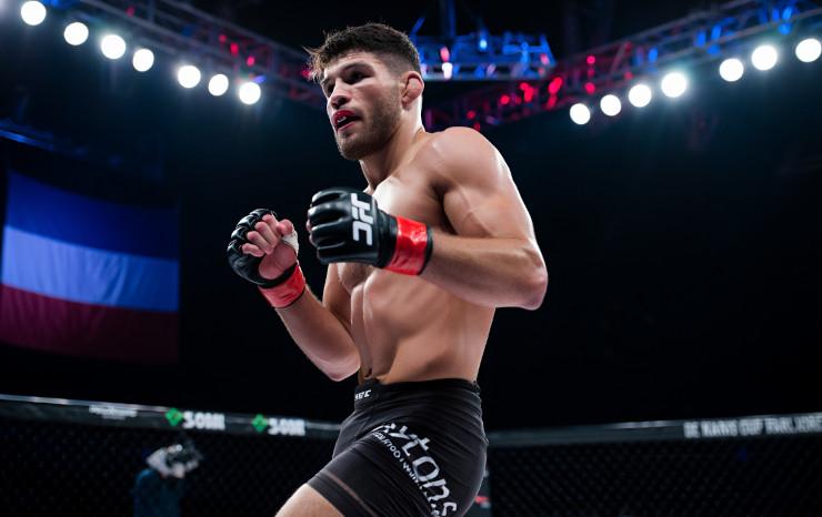 MMA en Asie vs en Europe: deux continents et deux visions d’un même sport populaire