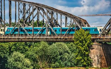 Un rapport scientifique éclaire le futur train à grande vitesse Nord-Sud Vietnam