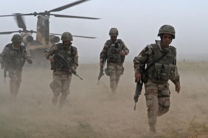 Militaires espagnols de la BRIPAC en Afganistan.