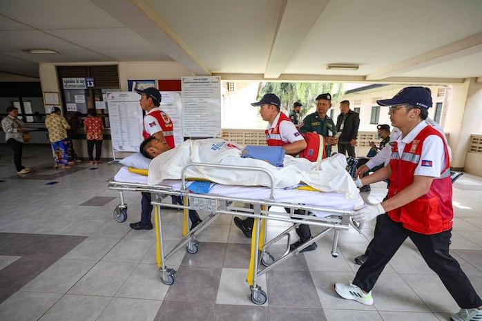 Un tué et des centaines d’habitants évacués à la frontière Cambodge-Thaïlande