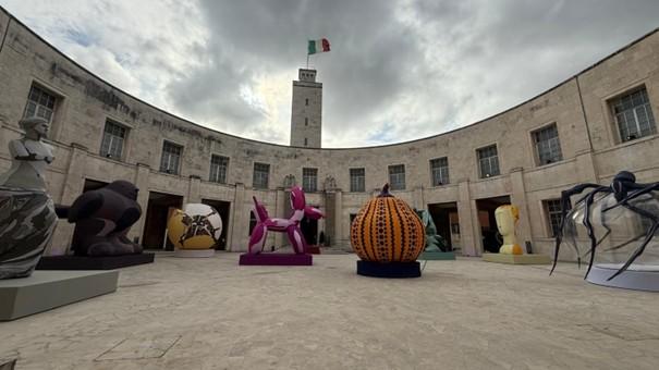 musée avec sculptures