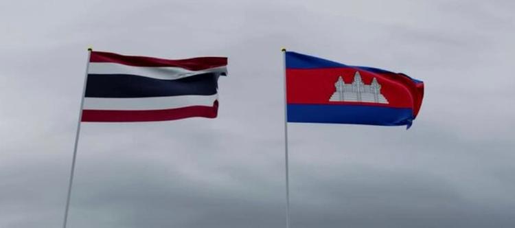 Drapeaux thaï et cambodgien