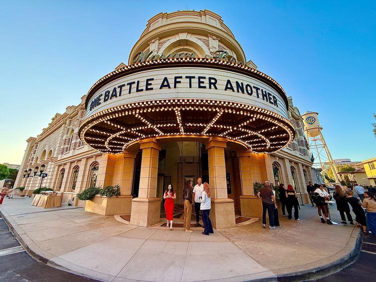 Warner Bros Claude_1