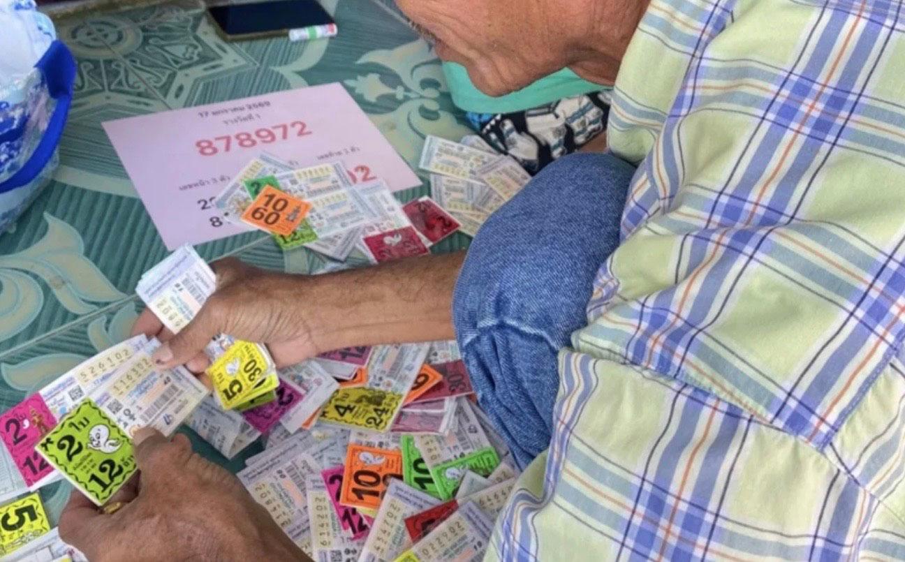 Joueur de loterie thaïlandais