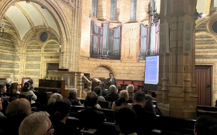 Olivier Cadic à l'église protestante de Soho