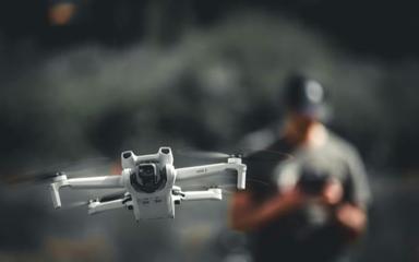 hong-kong-patrouilles-police-drones