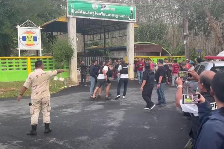 Fusillade école Hat Yai