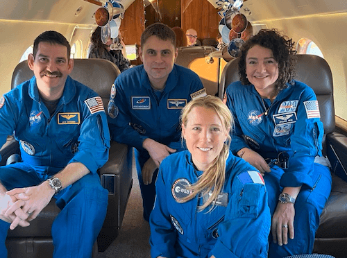 Credit: NASA (1), ESA – S.