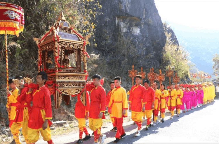 festival lai chau vietnam tradition que faire