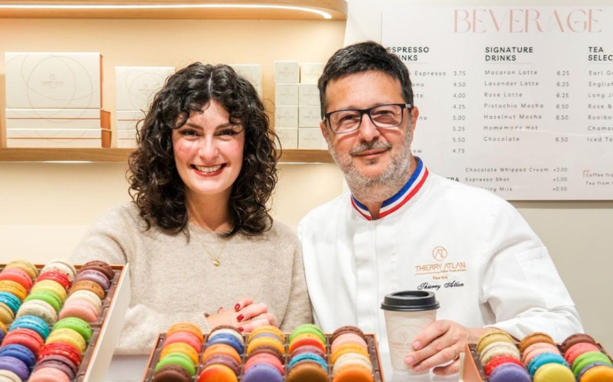 Julie et Thierry Atlan dans leur boutique à Soho.