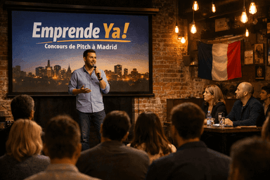 Un entrepreneur présente son projet lors d’un concours de pitch à Madrid, devant un jury et un public francophone réunis pour l’événement Emprende Ya!