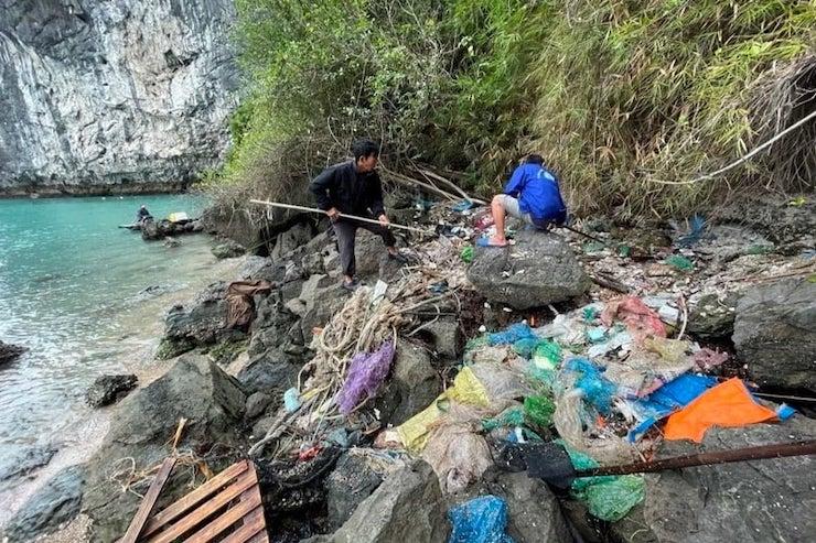La lutte contre les déchets plastiques du tourisme au Vietnam