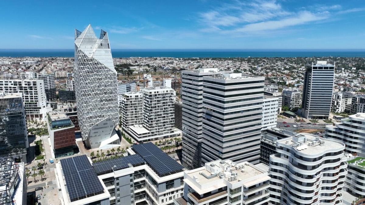 Komon publie son nouveau guide juridique : s’implanter et faire des affaires au Maroc