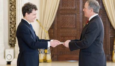 nouvel ambassadeur américain Darryl Nirenberg Nicușor Dan