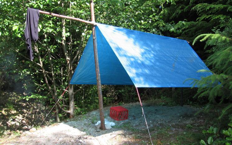 Construire un Abri de Camping