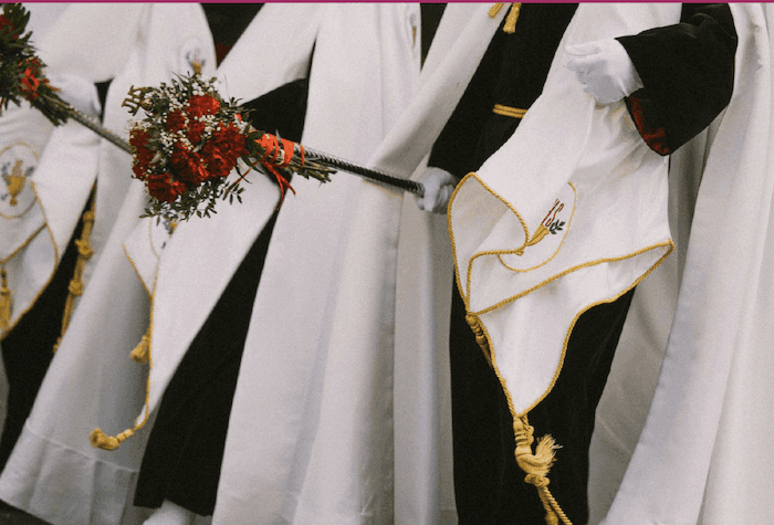 des flagellants lors de la semaine sainte maritime à valencia