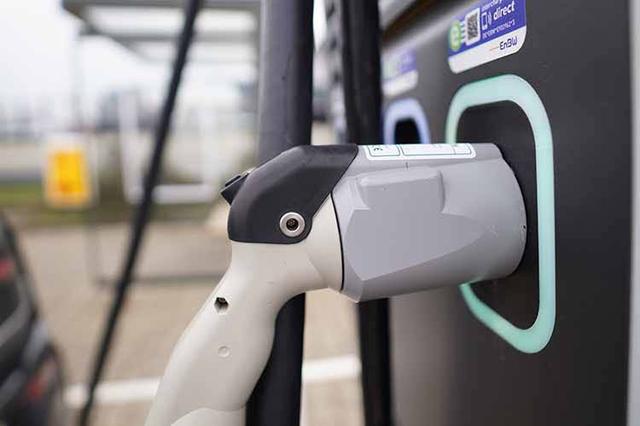 Cambodge - un virage électrique aux enjeux multiples