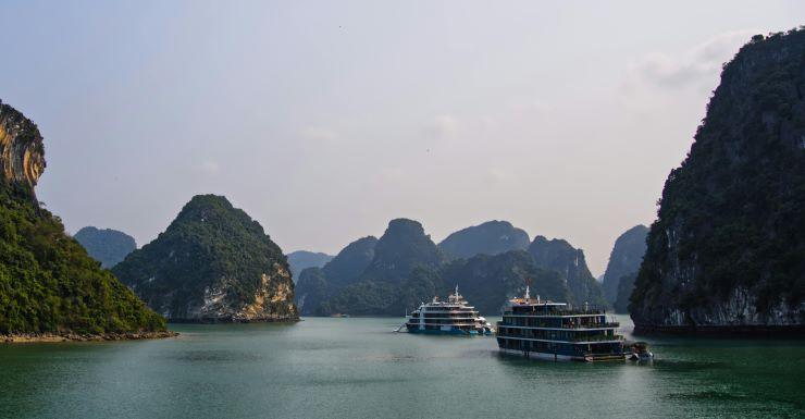Nouvelle ligne de croisière reliant les baies d’Ha Long et de Lan Ha