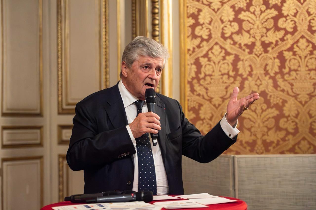 Nicolas Forissier faisant son discours
