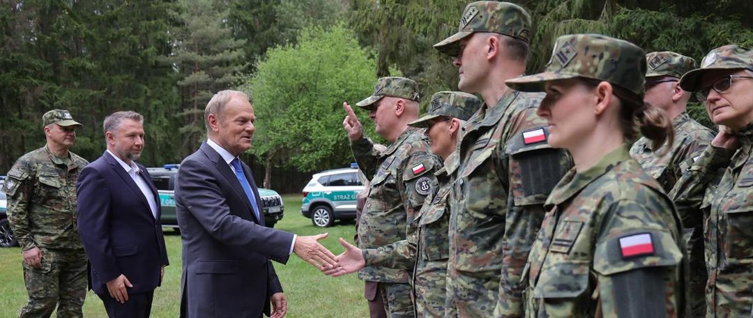 © https://www.gov.pl/web/premier/bezpieczna-granica-to-szczelna-granica