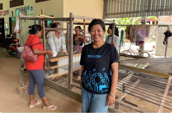 Au Cambodge, des tisserandes redonnent vie aux déchets textiles 2