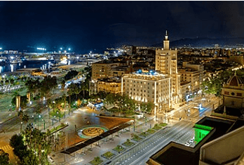 Malaga durant la nuit - Holger Uwe Schmitt - File:"Malaga am Abend ist einfach magisch". 07.jpg - Wikimedia Commons