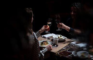 Diner dans le noir