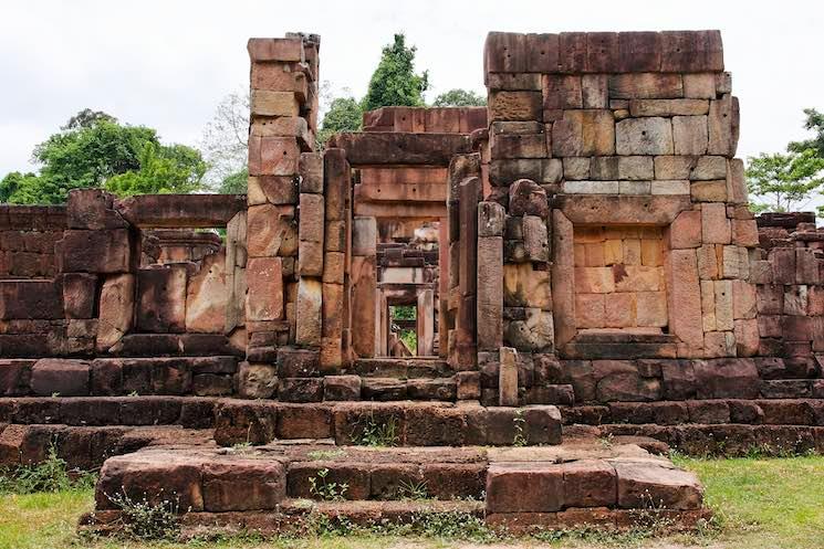 Prasat_Ta_Muen_Thom-003