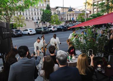 Sass' Outdoor terrasse Corinthia Grand Hotel Bucarest 3