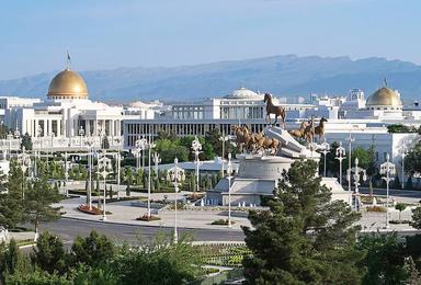 Vols directs et tourisme - Phnom Penh regarde vers Achgabat