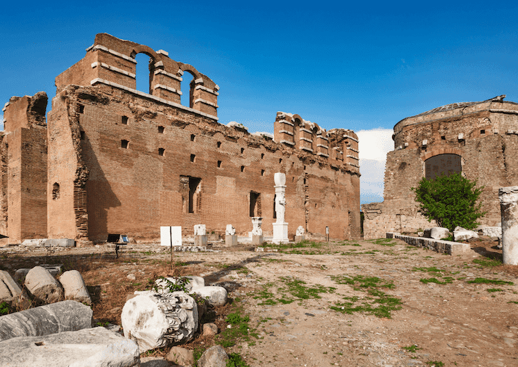 Vestiges antiques de Pergame à Bergama en Turquie, ancienne capitale du royaume de Pergame
