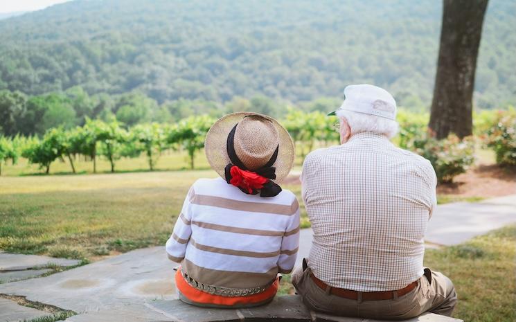 Parents en France : veiller sur eux depuis l'étranger