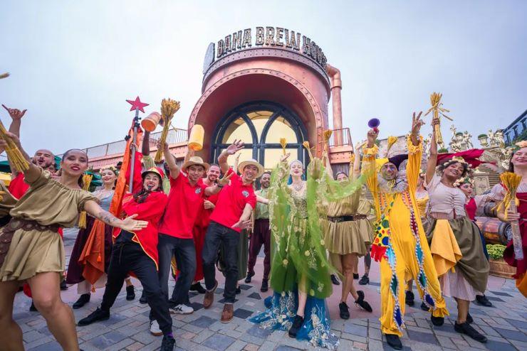festival_soleil_sun_group_image