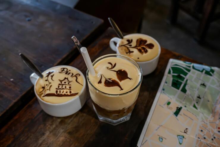 Le café aux œufs : histoire d’une boisson emblématique du Vietnam