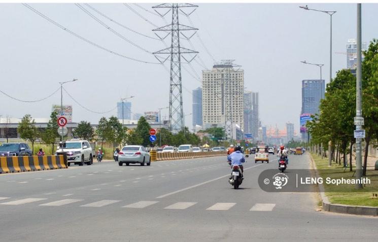 Comment limiter le nombre de voitures dans Phnom Penh ?