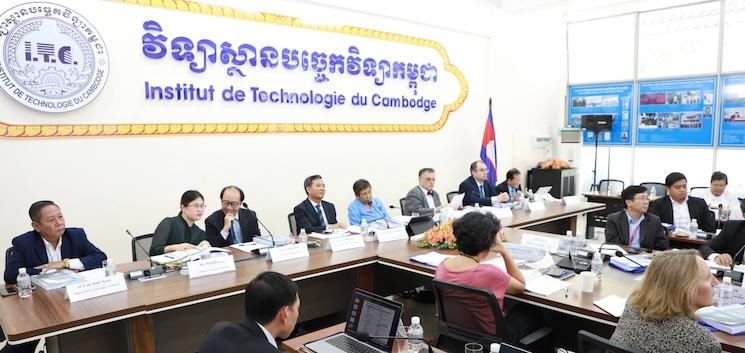 Le Cambodge et la France renforcent leur coopération à Phnom Penh