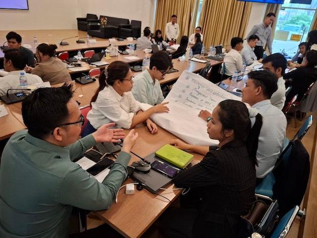 Le Cambodge structure l’entrepreneuriat étudiant à l’université